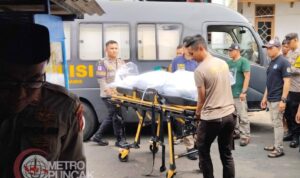 AddText_04-18-09.13.12