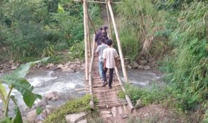 AddText_05-16-07.35.26