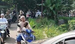 AddText_06-27-06.39.41