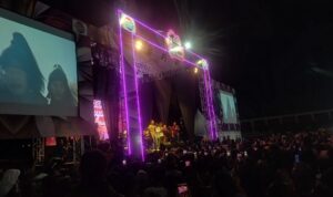 AddText_07-20-12.07.44