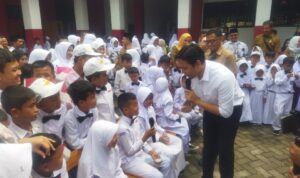 AddText_08-25-03.30.01