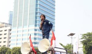 AddText_08-28-07.04.44