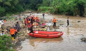 AddText_04-05-09.38.58